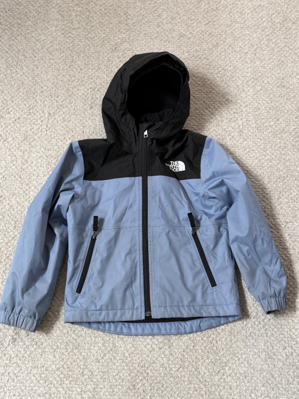 Youth North Face Jacket - insulated rain jacket